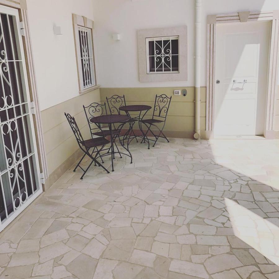 バーリCasa Di Floアパートメント エクステリア 写真