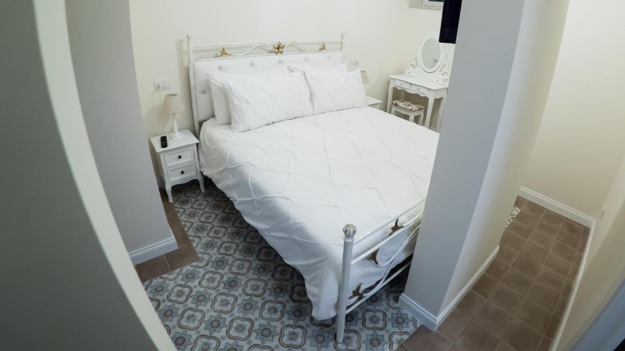 バーリCasa Di Floアパートメント エクステリア 写真